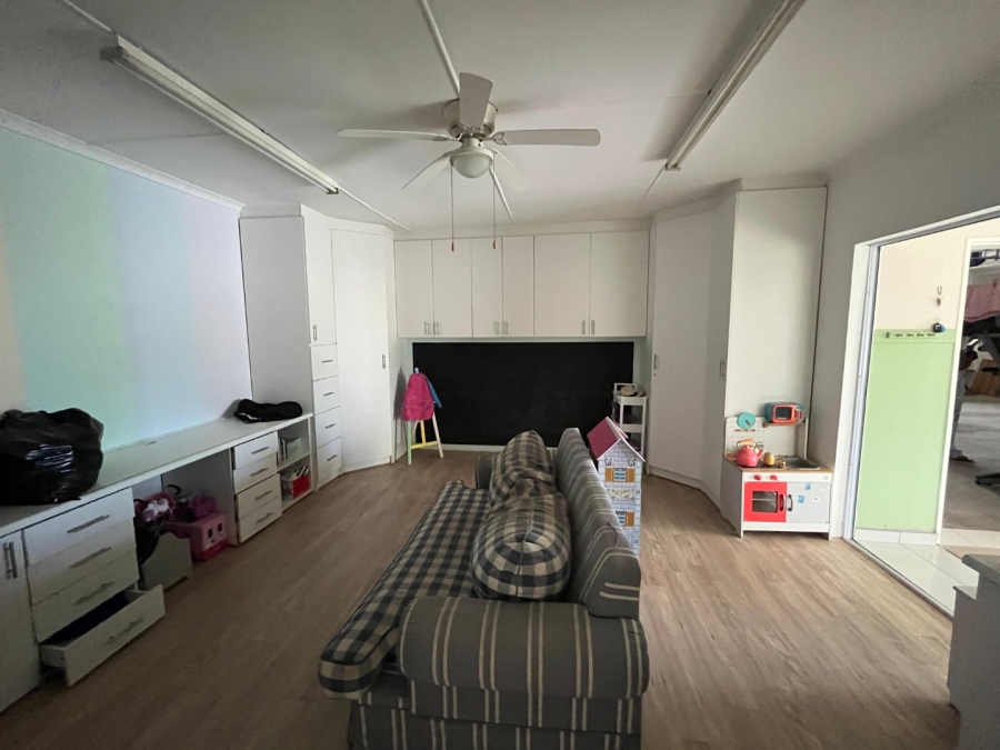 3 Bedroom Property for Sale in Beacon Bay Eastern Cape